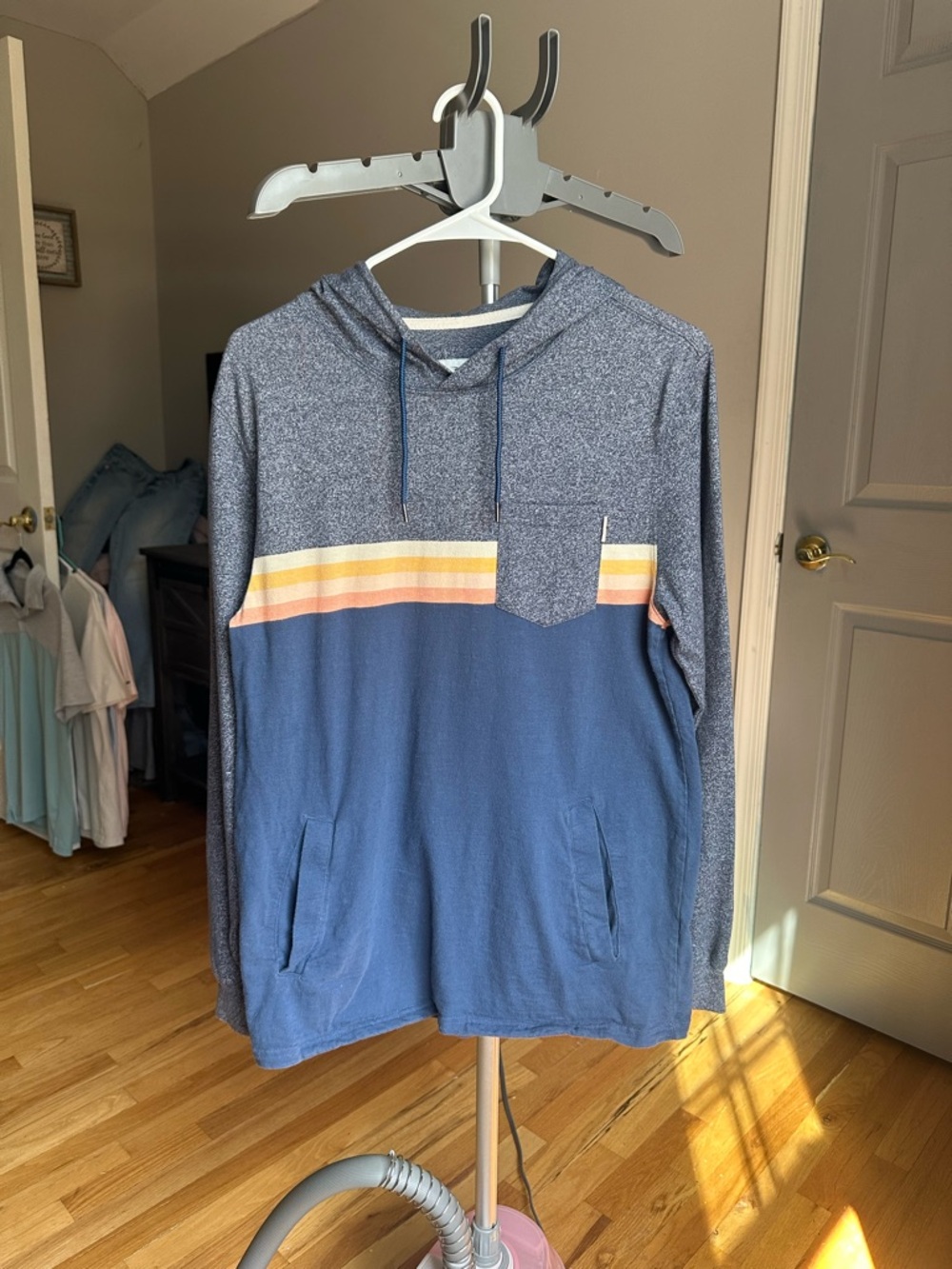 Rip Curl Heathered Blue Striped Hooded Sweatshirt with Cream Trim